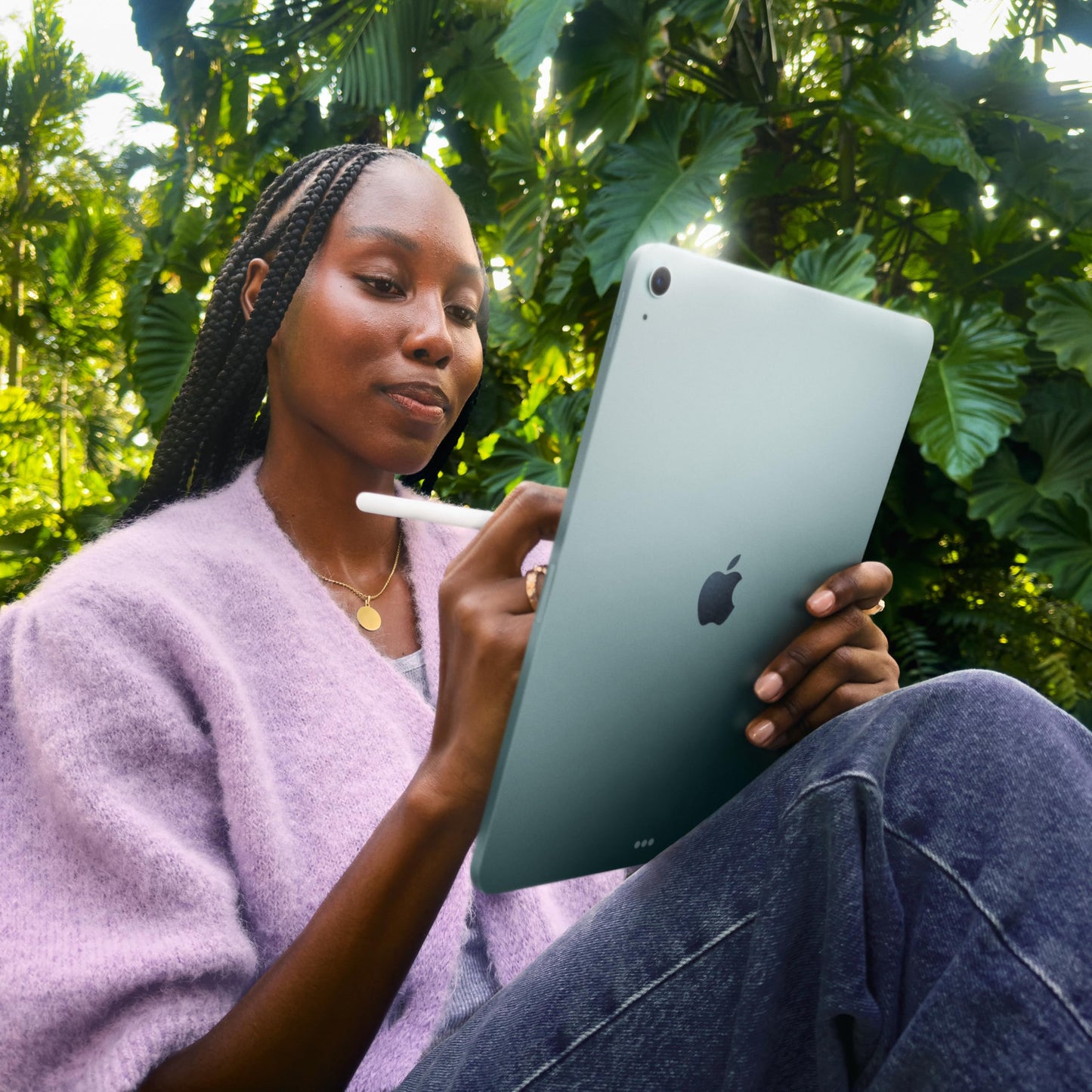Apple iPad Air 13-inch with M3 chip Built for Apple Intelligence, Liquid Retina Display, 128GB, 12MP Front/Back Camera, Wi-Fi 6E, Touch ID, All-Day Battery Life — Purple